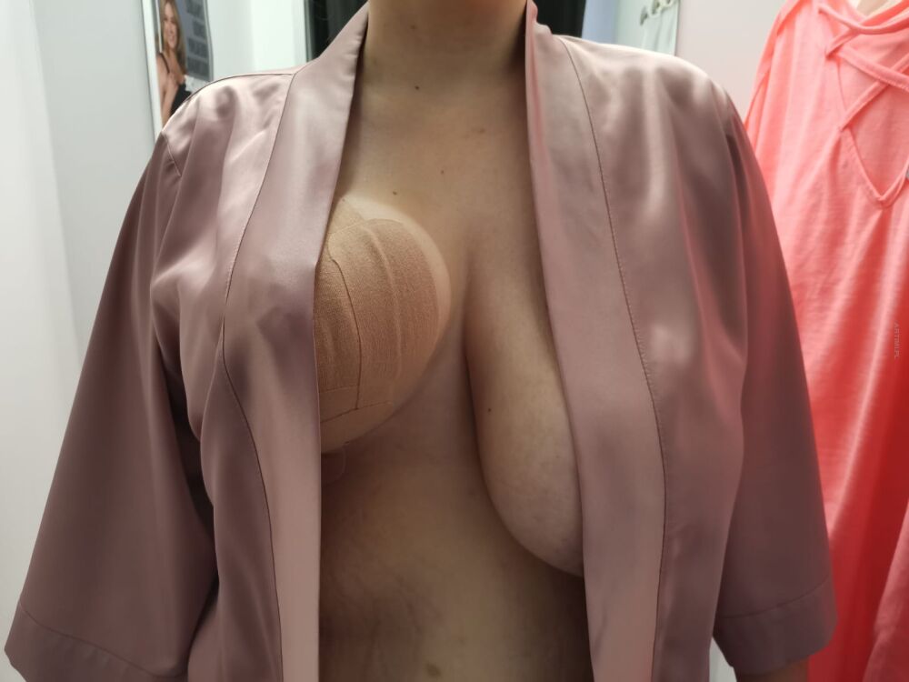 Bioostape liftingująca taśma do modelowania oklejania biustu piękny dekolt odkryte plecy